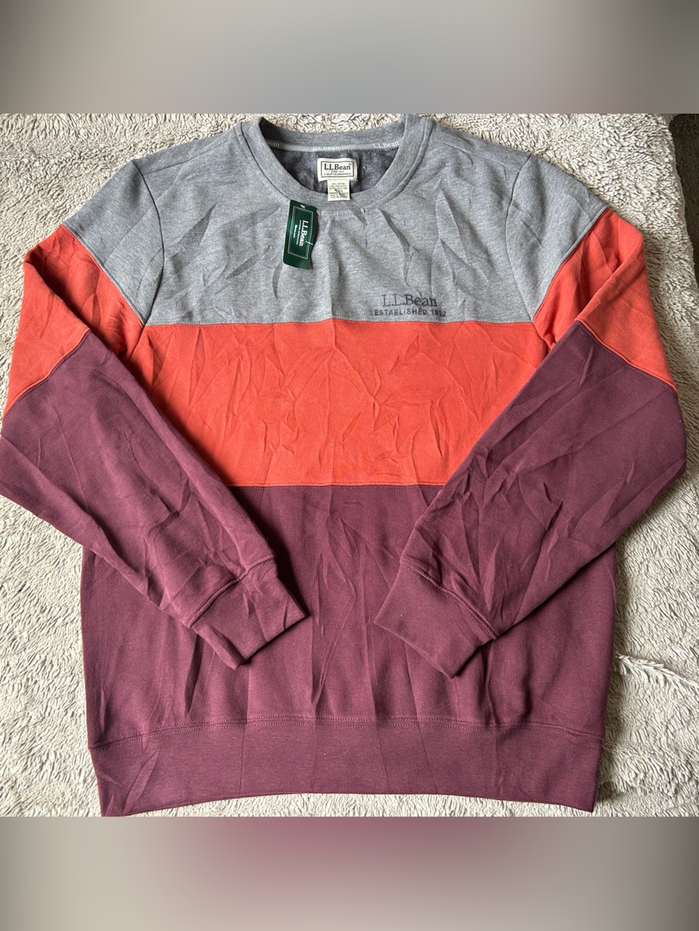 New L.L. Bean Men’s Colorblock Crewneck Sweater